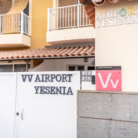 Апартаменты Yesenia Vv Airport Эль-Маторраль Экстерьер фото